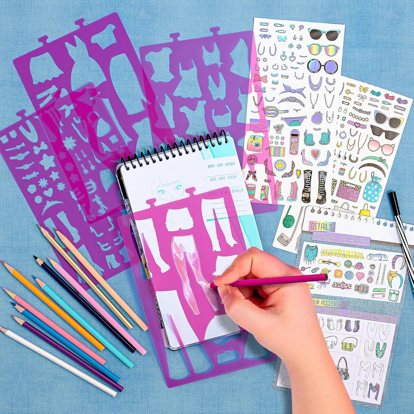 Portafolio De Bocetos De Moda Compacto